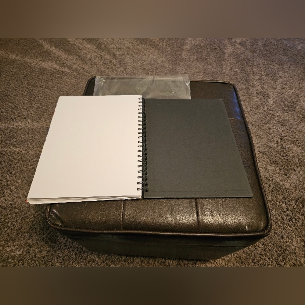 Vans Family Notebook - Picture 5 of 6
